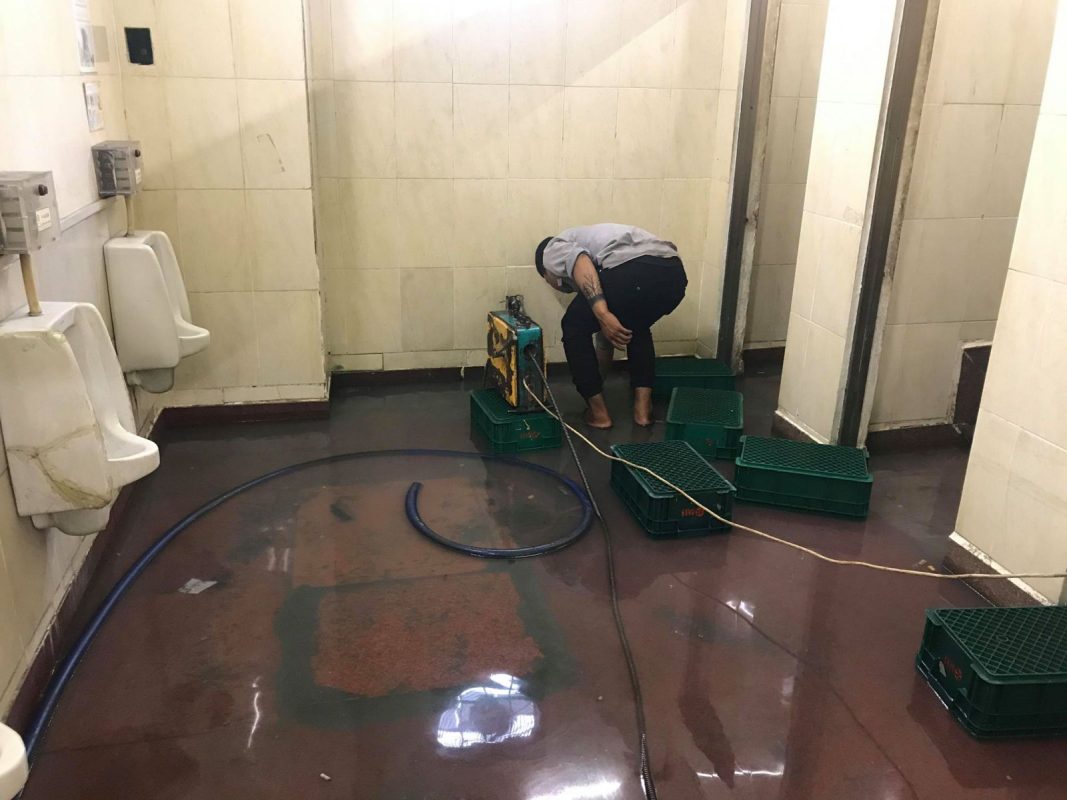 Thông Tắc Cống Tại Long Biên Hà Nội