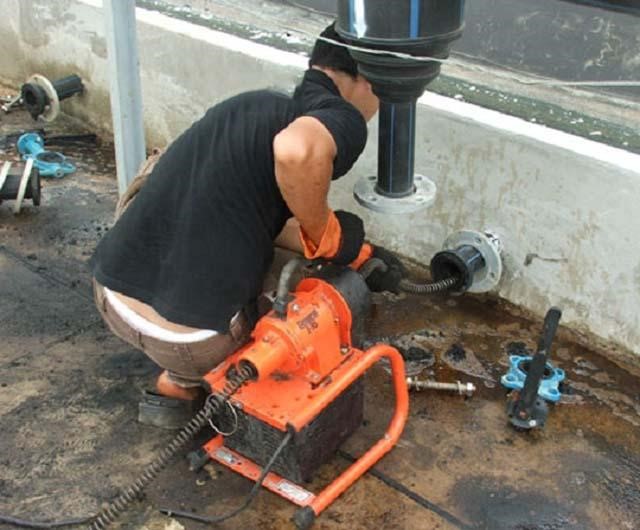 Thông Tắc Cống Tại Hoàng Mai Giá Rẻ