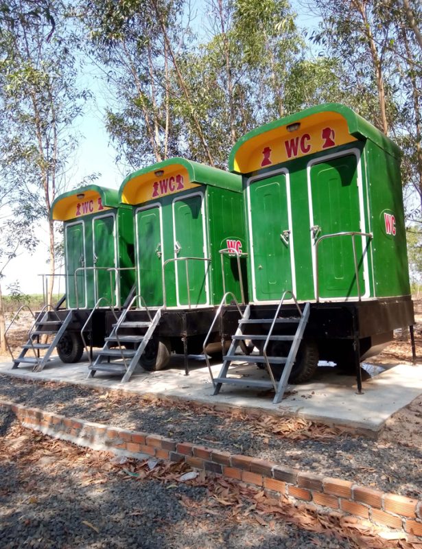 nhà vệ sinh di động