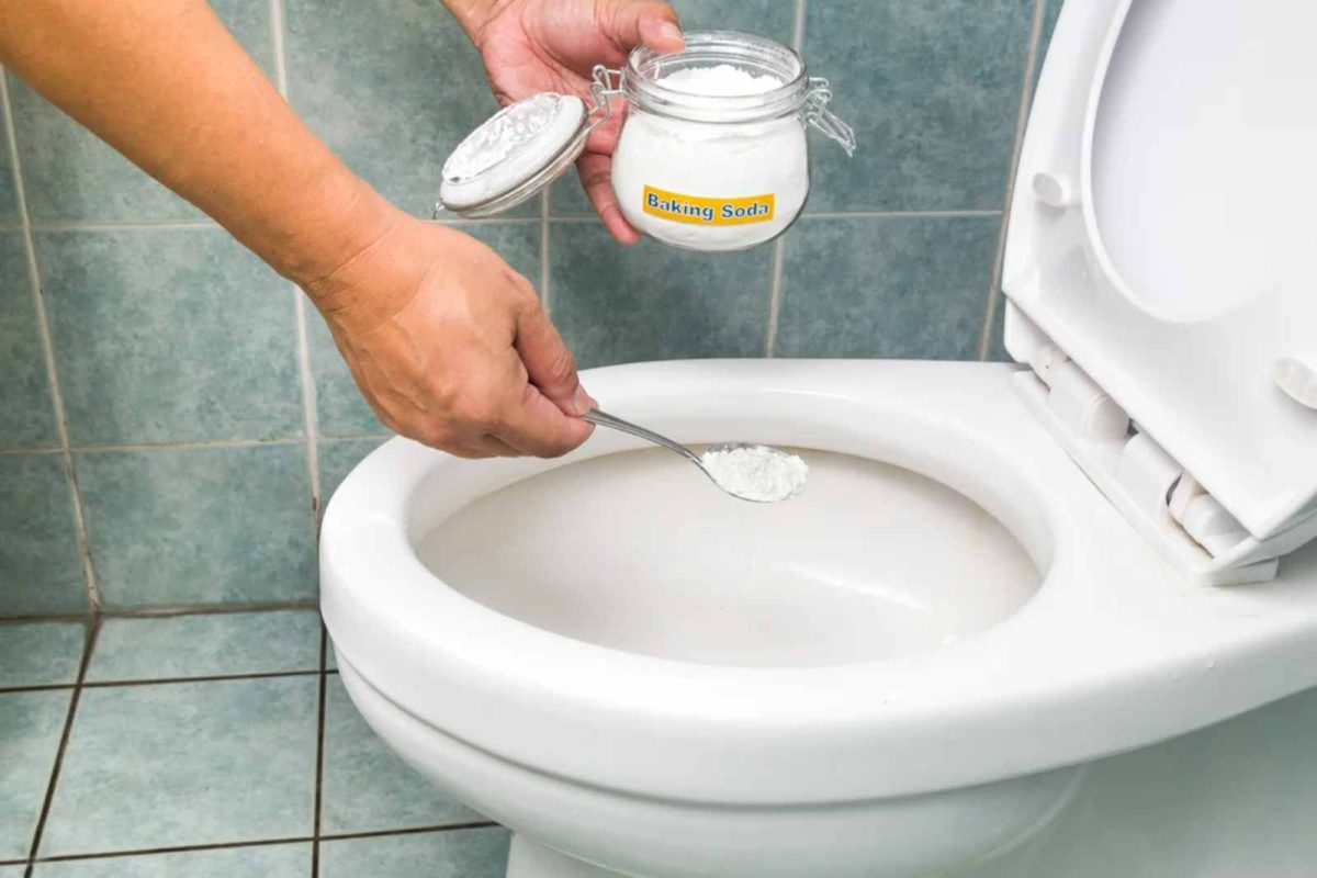 thông cống bằng baking soda