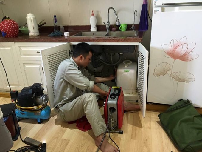 thông tắc chậu rửa bát tại hoàn kiếm