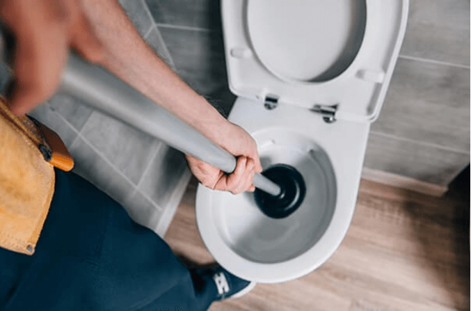 thông tắc bồn cầu phúc thọ