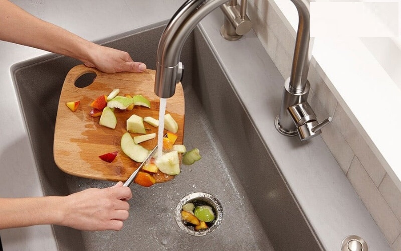 Thông Bồn Rửa Chén Tại Tân Phú