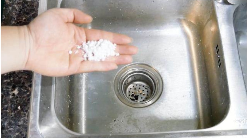 hướng dẫn khử mùi hôi chậu rửa bát đơn giản hiệu quả