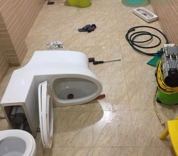 Thông Bồn Cầu Hóc Môn 24/24