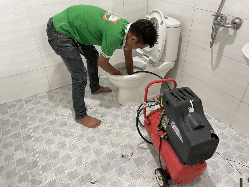 Thông Bồn Cầu Tân Uyên