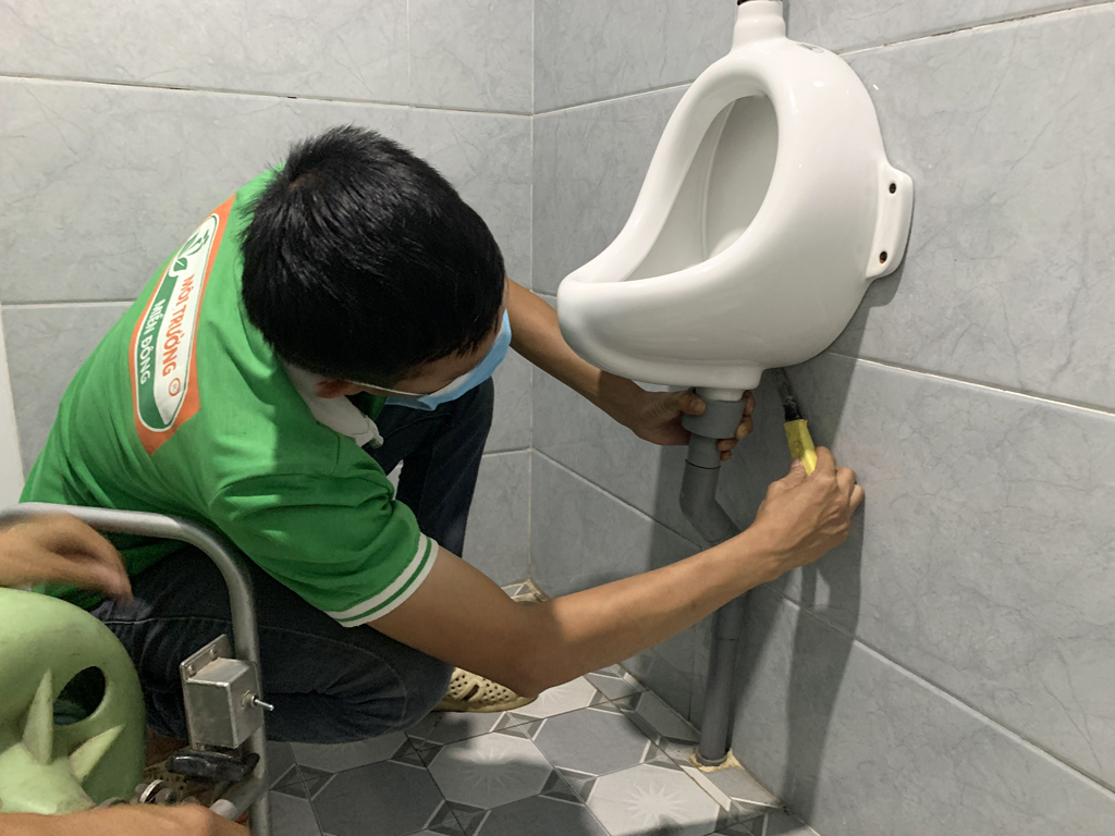 Thông Bồn Cầu Nghẹt Tân Bình