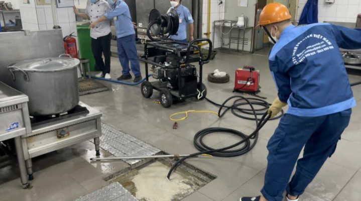 thông tắc cống công nghiệp