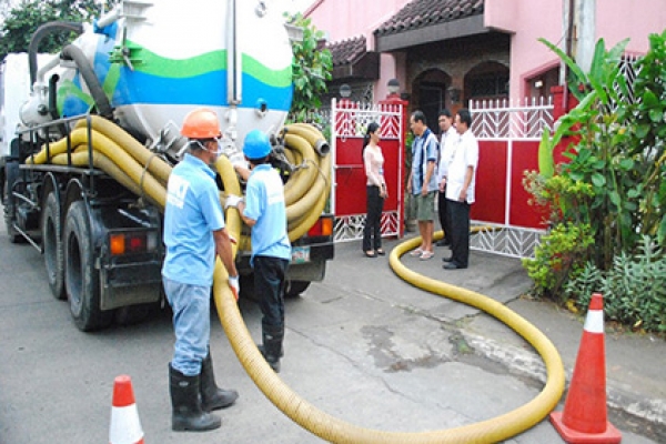 hút hầm cầu nhà hàng
