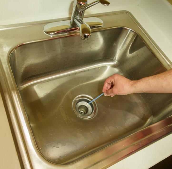 Thông Tắc Chậu Rửa Bát Bị Đầy Mỡ