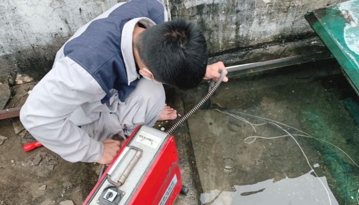 chậu rửa bát thoát nước chậm